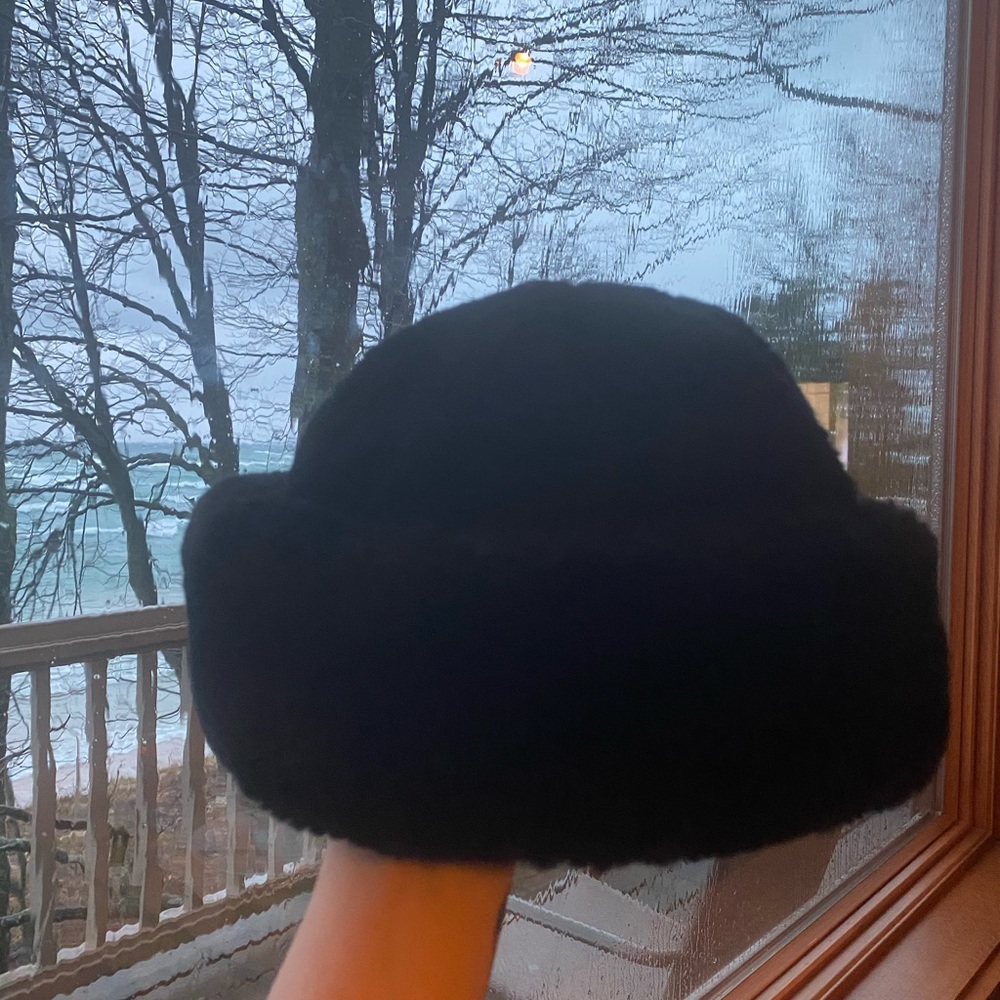 Very nice sheepskin cossack hat.